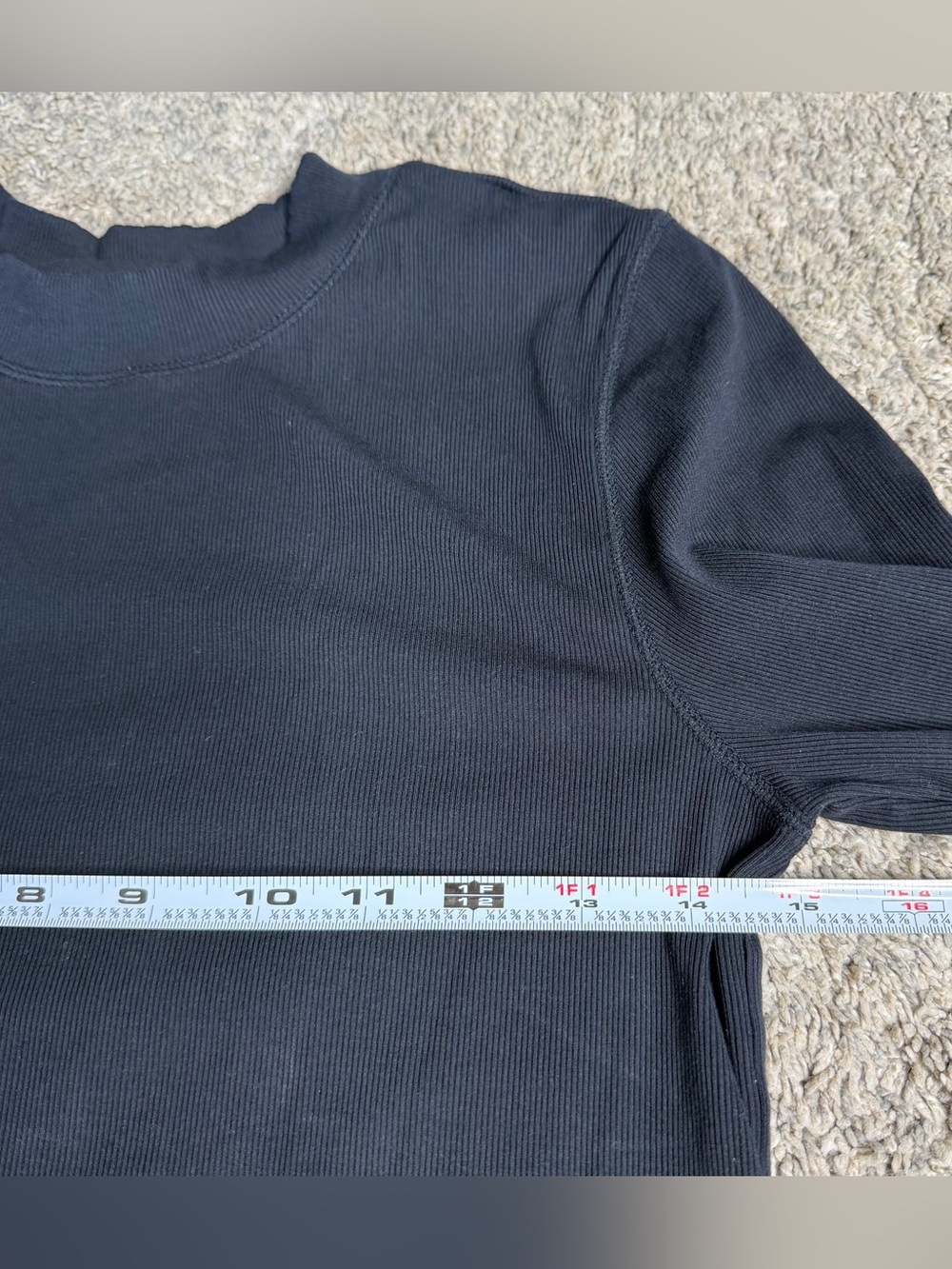 Vuori Long Sleeve Lux Crew Tee large black Athleisure athletic lightweight gym - Picture 6 of 7